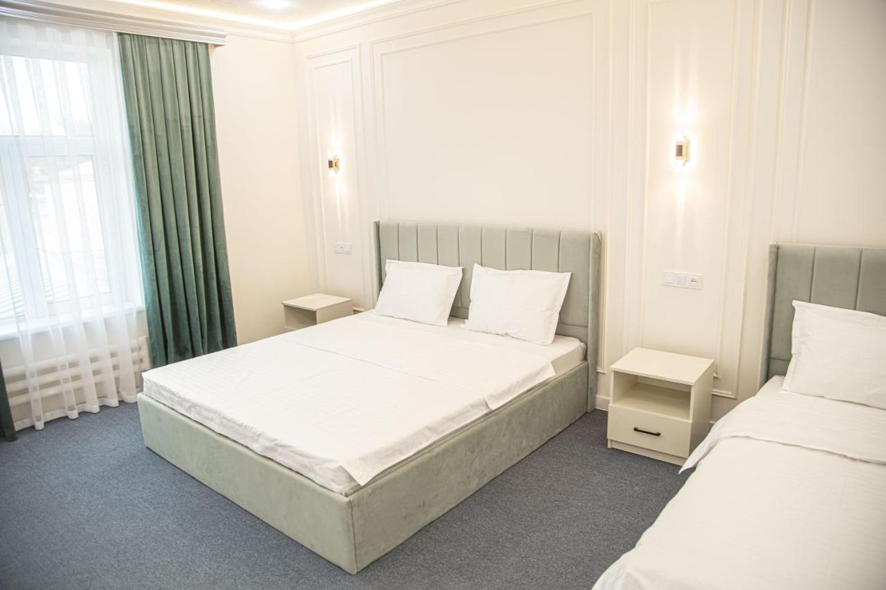Lev Tolstoy Hotel Samarkand Luaran gambar