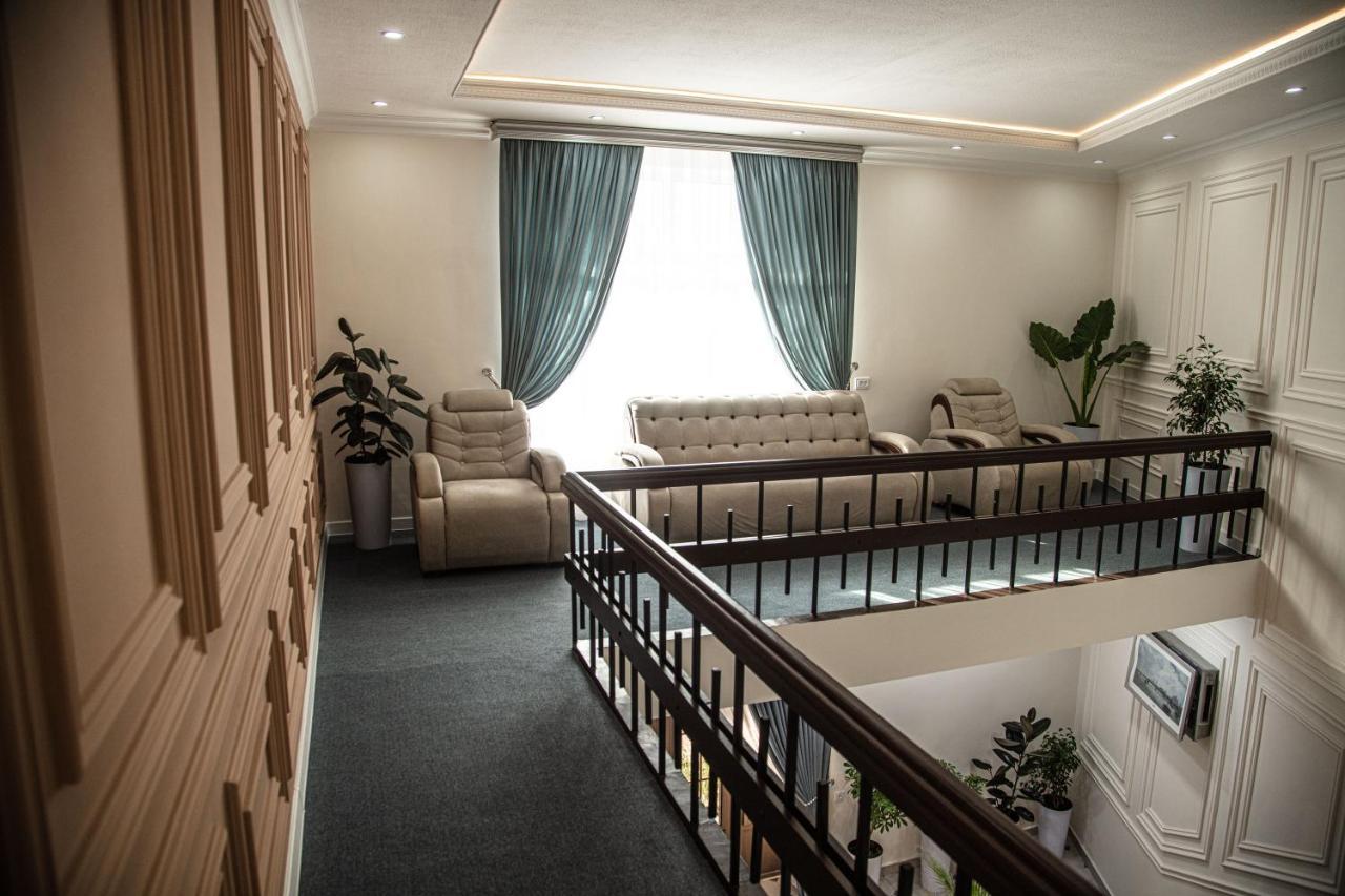 Lev Tolstoy Hotel Samarkand Luaran gambar